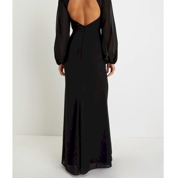 Graceful Entrance Black Long Sleeve Backless Maxi Dress Size Medium NWOT - Picture 9 of 12